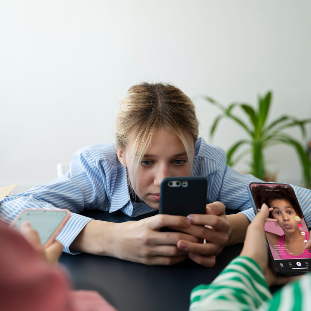 Uzależnienie od mediów społecznościowych